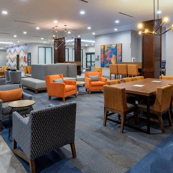 La Quinta Inn & Suites by Wyndham Dallas - Frisco Stadium