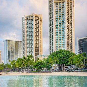 Hyatt Regency Waikiki Beach Resort & Spa