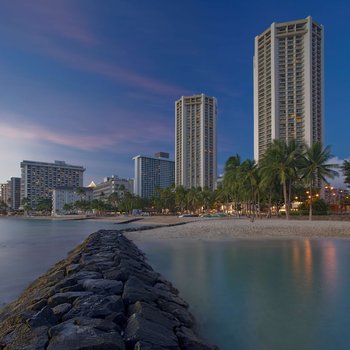 Hyatt Regency Waikiki Beach Resort & Spa