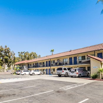 Motel 6 Riverside, CA - UCR East