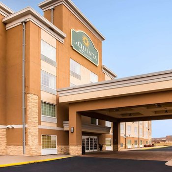 La Quinta Inn & Suites by Wyndham Rochester Mayo Clinic S