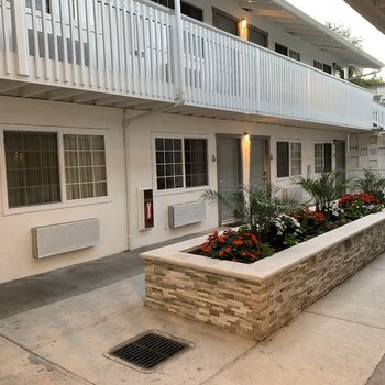 Stargazer Inn and Suites