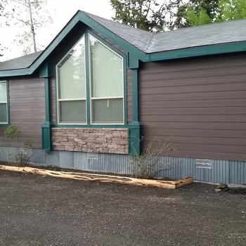 Yellowstone Wildlife Cabins