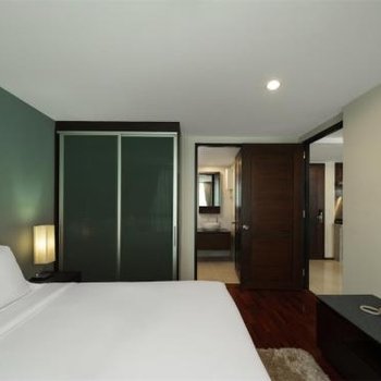 Silom Lofts