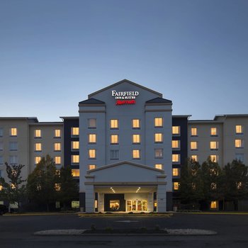 Fairfield Inn & Suites by Marriott Newark Liberty International Airport