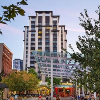 The Paramount Hotel Portland