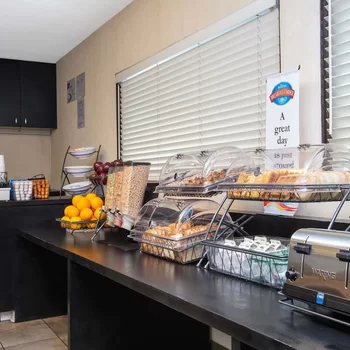 Baymont by Wyndham San Diego Downtown