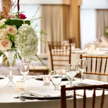 波士頓/達哈姆希爾頓酒店