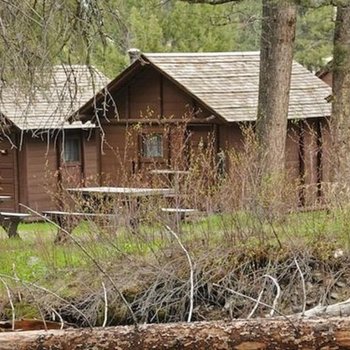 Roosevelt Lodge & Cabins - Inside the Park