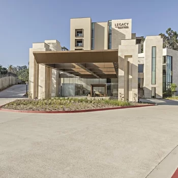 傳統度假村水療酒店