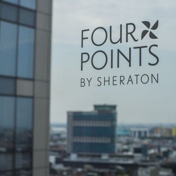 Four Points by Sheraton Surabaya, Tunjungan Plaza