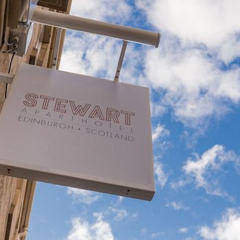 Stewart by Heeton Concept – Aparthotel Edinburgh