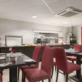 Ramada by Wyndham London Stansted Airport