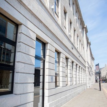 Sandman Signature Aberdeen Hotel & Spa