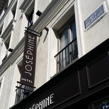 Hotel Joséphine by HappyCulture Paris