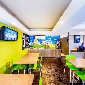 宜必思快捷福克納酒店