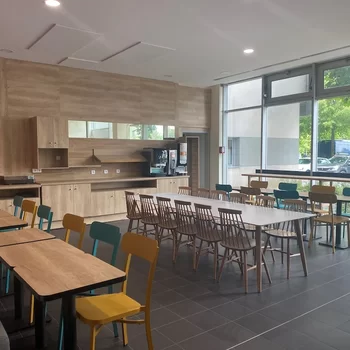 托爾西公寓式酒店