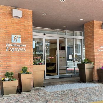 Holiday Inn Express Vancouver-Metrotown (Burnaby)