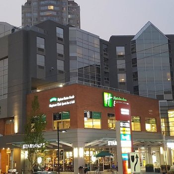 Holiday Inn Express Vancouver-Metrotown (Burnaby)