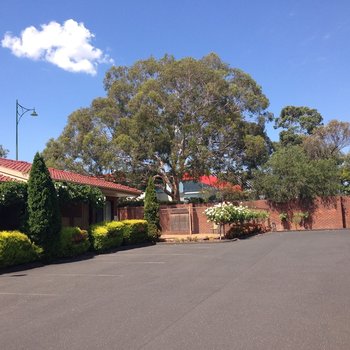 Nunawading Motor Inn