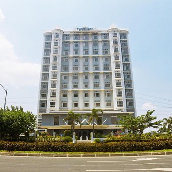 Microtel by Wyndham Mall of Asia