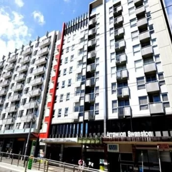 斯旺斯頓箭頭酒店