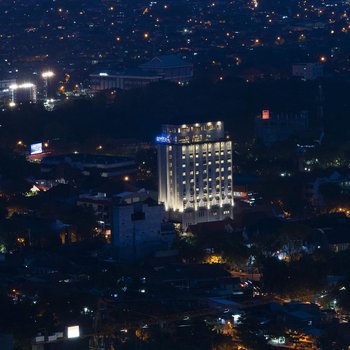 Batiqa Hotel Darmo - Surabaya