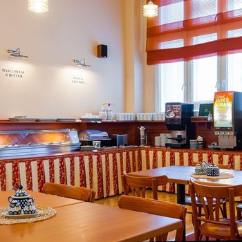 克勞斯特爾酒店