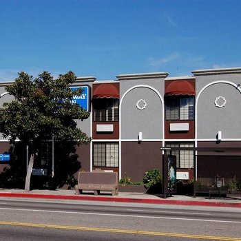 洛杉磯西比佛利山莊貝斯特韋斯SureStay酒店