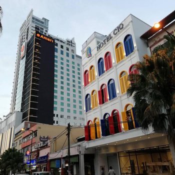 Hotel CIQ, Jalan Trus