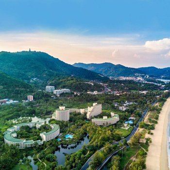 Pullman Phuket Karon Beach Resort