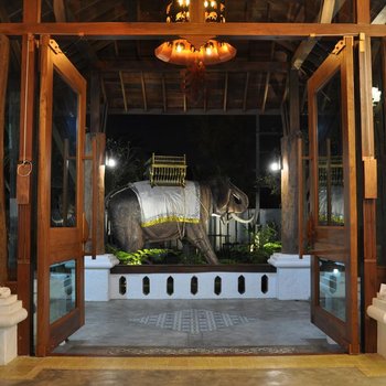 那皮亞丁精品酒店