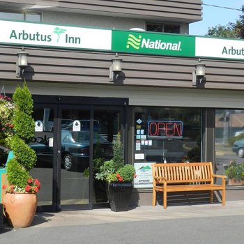 Arbutus Inn