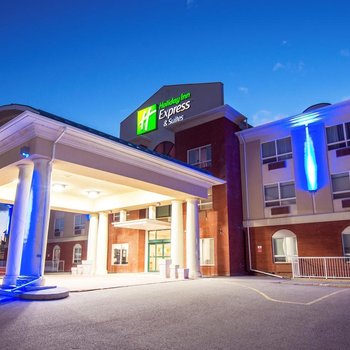 Holiday Inn Express & Suites Hinton