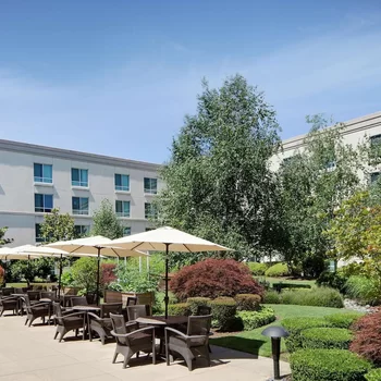 Hilton Seattle Airport & Conference Center