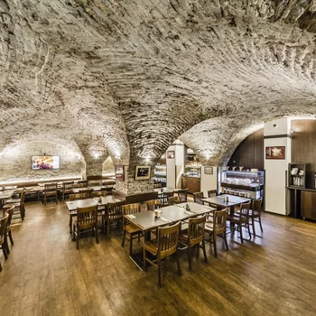 查理大橋阿奇博爾德酒店