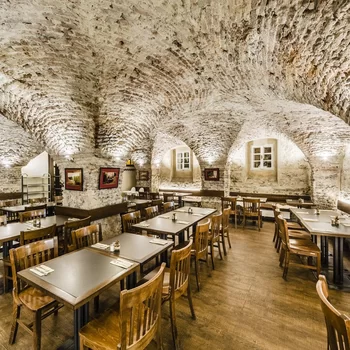 查理大橋阿奇博爾德酒店