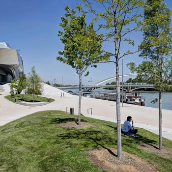 Ibis Lyon Gerland Musée des Confluences