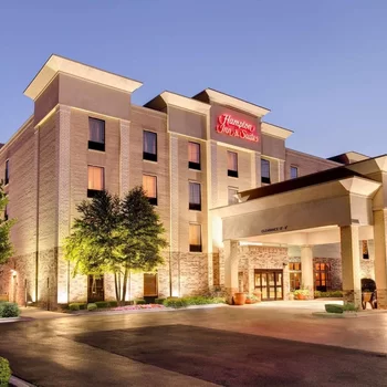 Hampton Inn & Suites Addison