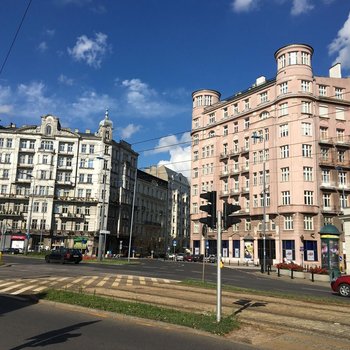 華沙市中心希爾頓歡朋酒店