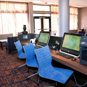 Courtyard Jackson Airport/Pearl