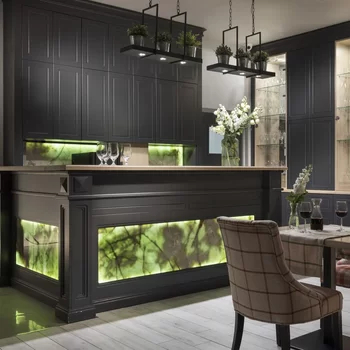 茵普萊思雅酒店