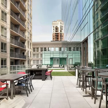 Hilton Garden Inn Chicago Downtown South Loop