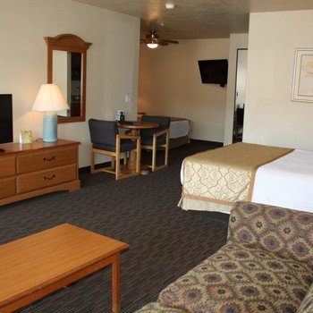 St. George Inn and Suites