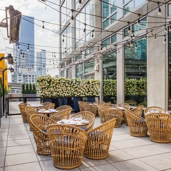 龐德時代廣場酒店