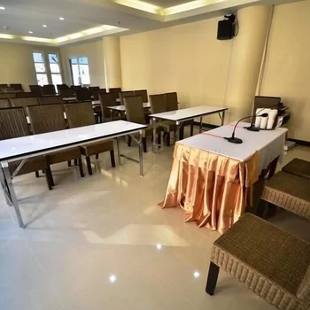 Piyaporn Pavilion Hotel