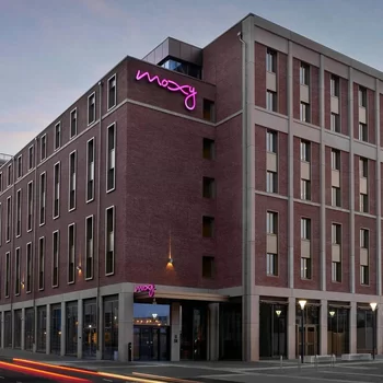 Moxy Edinburgh Fountainbridge