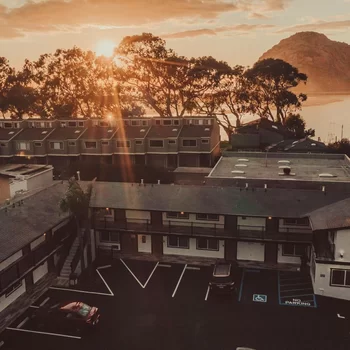 Blufftop Inn & Suites - Wharf/Restaurant District