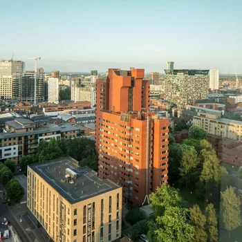 伯明翰布勞德街希爾頓歡朋酒店