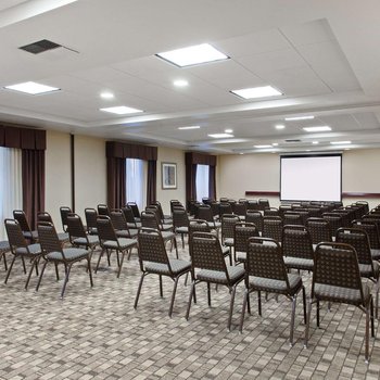 Hampton Inn & Suites Oakland Airport-Alameda